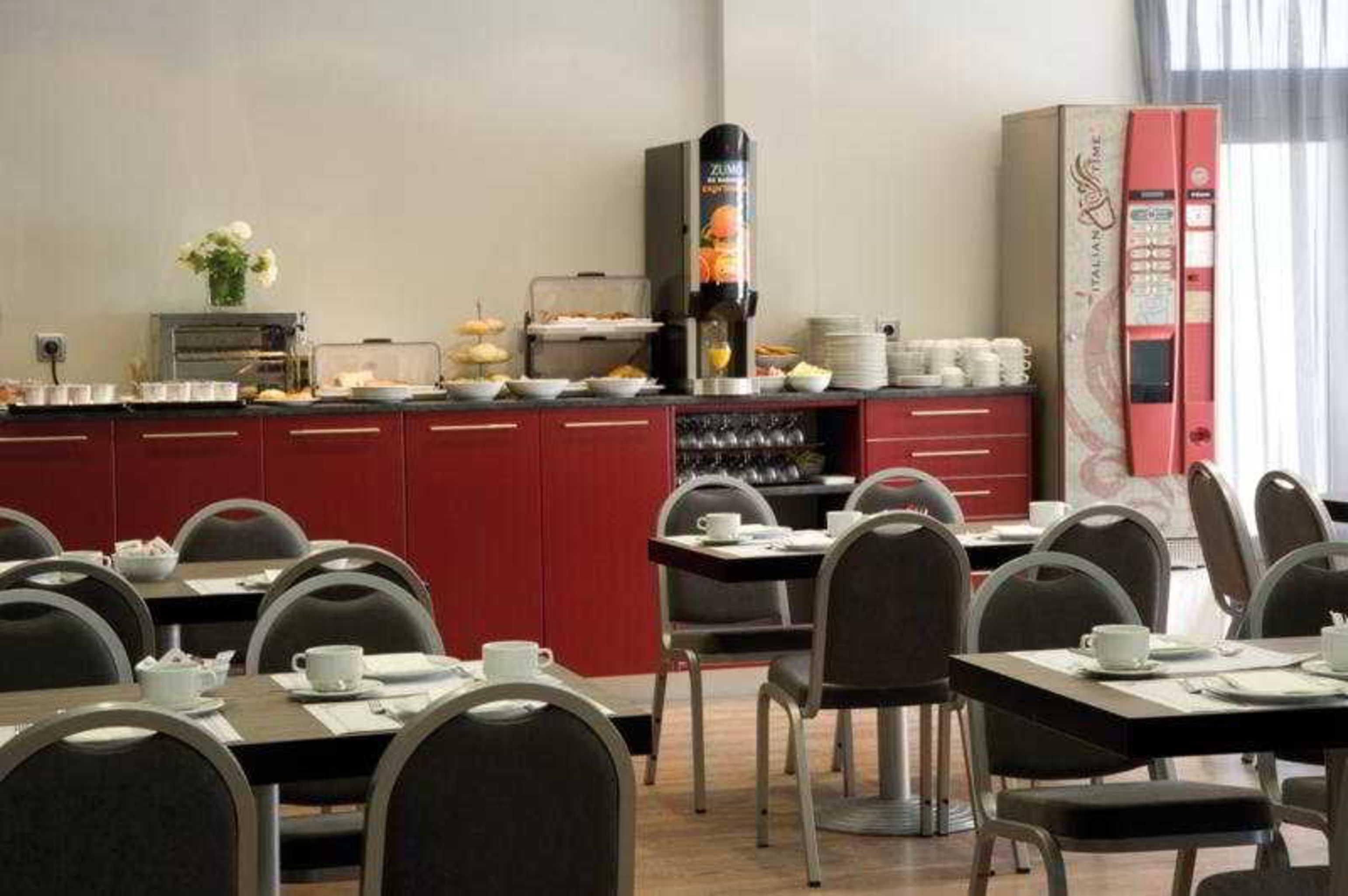 Hotel Cisneros Alcalá de Henares Restaurant foto